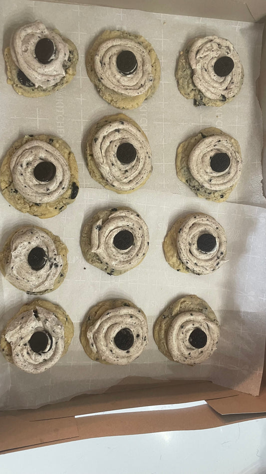 Oreo Milkshake Cookie