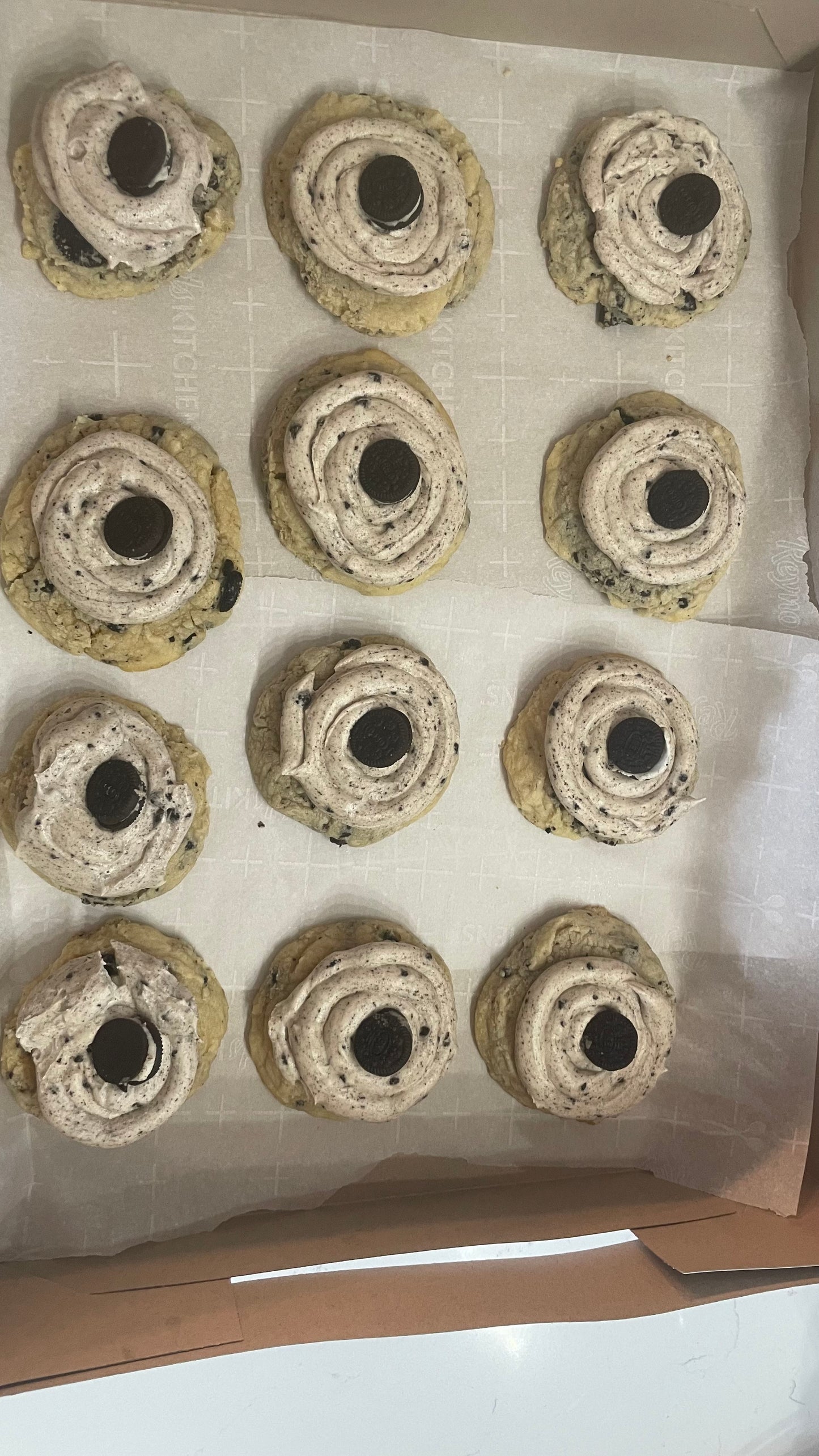 Oreo Milkshake Cookie